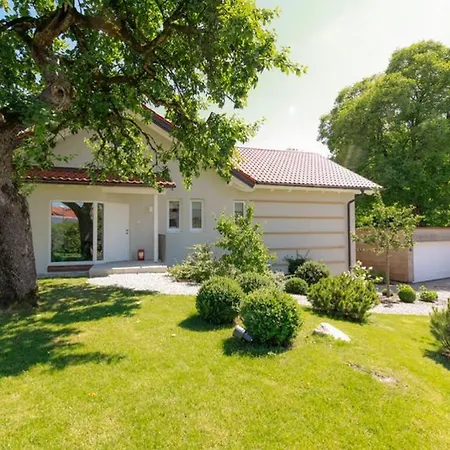 Villa Modernes Design-haus Bei Munchen Am Ammersee *